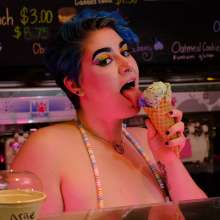 messyhot: Creamy Dreams--messy at a Real Ice Cream Shop