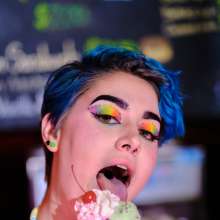 messyhot: Creamy Dreams--messy at a Real Ice Cream Shop