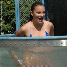doctor_splash: New Dunk Tank Download Featuring Dee