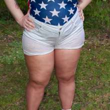 JD and Messy Andi: Have a Wet 4th of July!