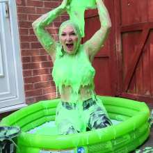 TheGungeZone: Eden's Messy Gunge Fun