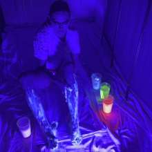 Wamgirlx: Glow in The Dark UV Gunging  Legs and Feet