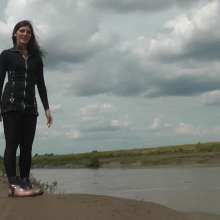 DungeonMasterOne: Goth Maude Gets Muddy!