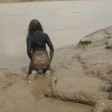 DungeonMasterOne: Goth Maude Gets Muddy!
