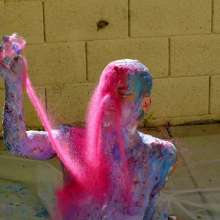 messyhot: Hex Hellflower Is a Goth Cake Smasher