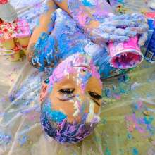 messyhot: Hex Hellflower Is a Goth Cake Smasher