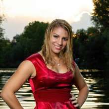 WAM Photography: WAM Photography--Sandra in the lake