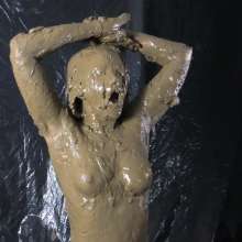 Pure Paint: Luci Gets Nuts in Healing Clay