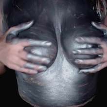 newt333: Metallic Silver Bodypaint on Breasts