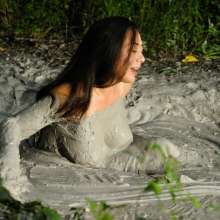 dlodoski: Ignorance is Bliss, Nyssa--Photos