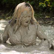 dlodoski: Mina, Messy in Bubbling Mud--Photos