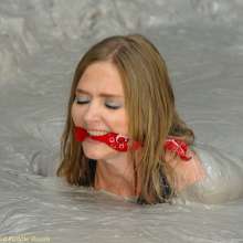 dlodoski: Star, Bound and Gagged in Clay--Photos