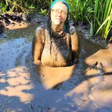 MelonieNosha: Na Mud Ste (Mud Yoga)