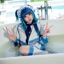 RSSRuinStreetStyle: Tracksuit x Swimsuit!  Sporty Subculture Girl Gets Soaked in Slime