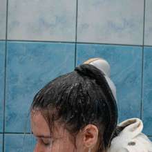 Wet Live Team: She Enjoyed a Bubble Bath While Swimming Fully-clothed