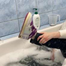 Wet Live Team: She Enjoyed a Bubble Bath While Swimming Fully-clothed