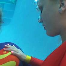 wamtec: Supergirl Vs Flashgirl Underwater8