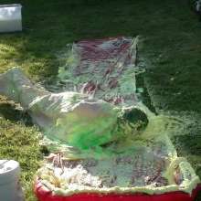 LiquidX: The Messyworld Summer Games: Hannah Vs Jenni 04