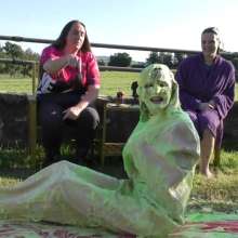 LiquidX: The Messyworld Summer Games: Hannah Vs Jenni 04