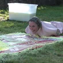LiquidX: The Messyworld Summer Games: Hannah Vs Jenni 04