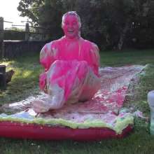 LiquidX: The Messyworld Summer Games: Hannah Vs Jenni 05