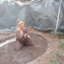 Darkabyss445: Yoga and Sensual Mud Play