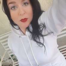 Wam Bagheera Studio: My beautiful White Suit before getting Totally Trashed with Grease