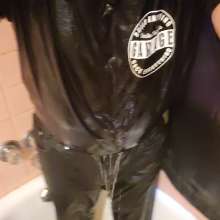 Wet_stuff2m: 
