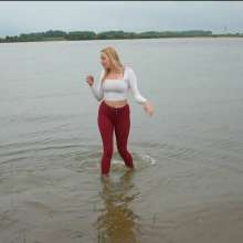 WetPlace: Beautiful Eileen River Leggings