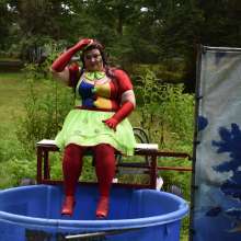 JD and Messy Andi: Drown the Clown!