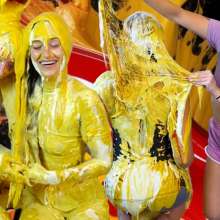 Larzstord: Condiment Challenge (Heather and Haley)