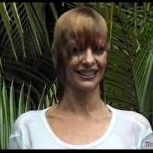 wamtec: Dunk Tank Divas--Sarah in Jeans