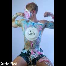 Cutiepied-production: Gwiler 3 :flexing Guy Faces Pie Massacre