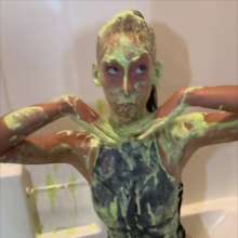 Slimed Models: Justine Slimed for the First Time