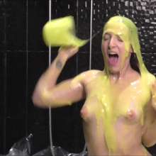 RevSlymsford: Liz Rainbow's Self-Wam Session + Cum, Cures Her Of Ailment
