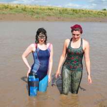 DungeonMasterOne: Maude and Violet Vixen, Tight Sportswear In The Mud!