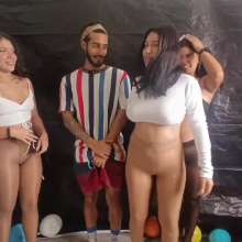 JohnWam: Messy Balloons