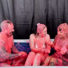 April Feelix: Messy Gunge Covered Threesome with Cute Alt Girl Meg