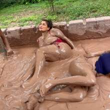 Messygirl: Two New Messygirl Downloads with Anastasia, Mona, Gigi and Amber
