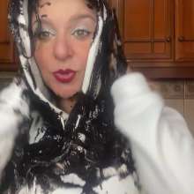 Wam Bagheera Studio: My Beautiful White Suit Totally Trashed with Grease