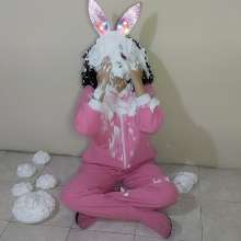 SarahPie: Pie Fun with the Cutest Bunny