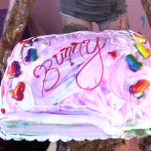 Larzstord: Sweet Bunni Valentine's Epic Initiation