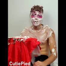Cutiepied-production: Wilham 2 :Face Smashed in the Cake