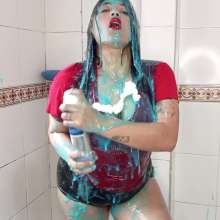 Hikari-Studio-Wam: A Bath of Slime and Shaving Foam