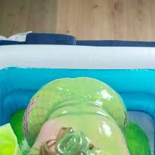 CheekyLuna: CheekyLuna's Gunge Tank Blow Job In Sexy Lingerie