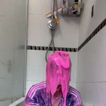 TheGungeZone: Delilah's Messy Football Forfeit