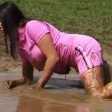 WSMProductions: First Two Contestants Muddiest Goalkeeper Competition