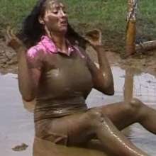 WSMProductions: First Two Contestants Muddiest Goalkeeper Competition