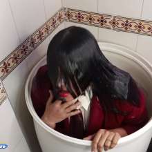 Hikari-Studio-Wam: Hikari Showers in Her Bucket of Water.