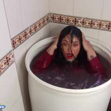 Hikari-Studio-Wam: Hikari Showers in Her Bucket of Water.